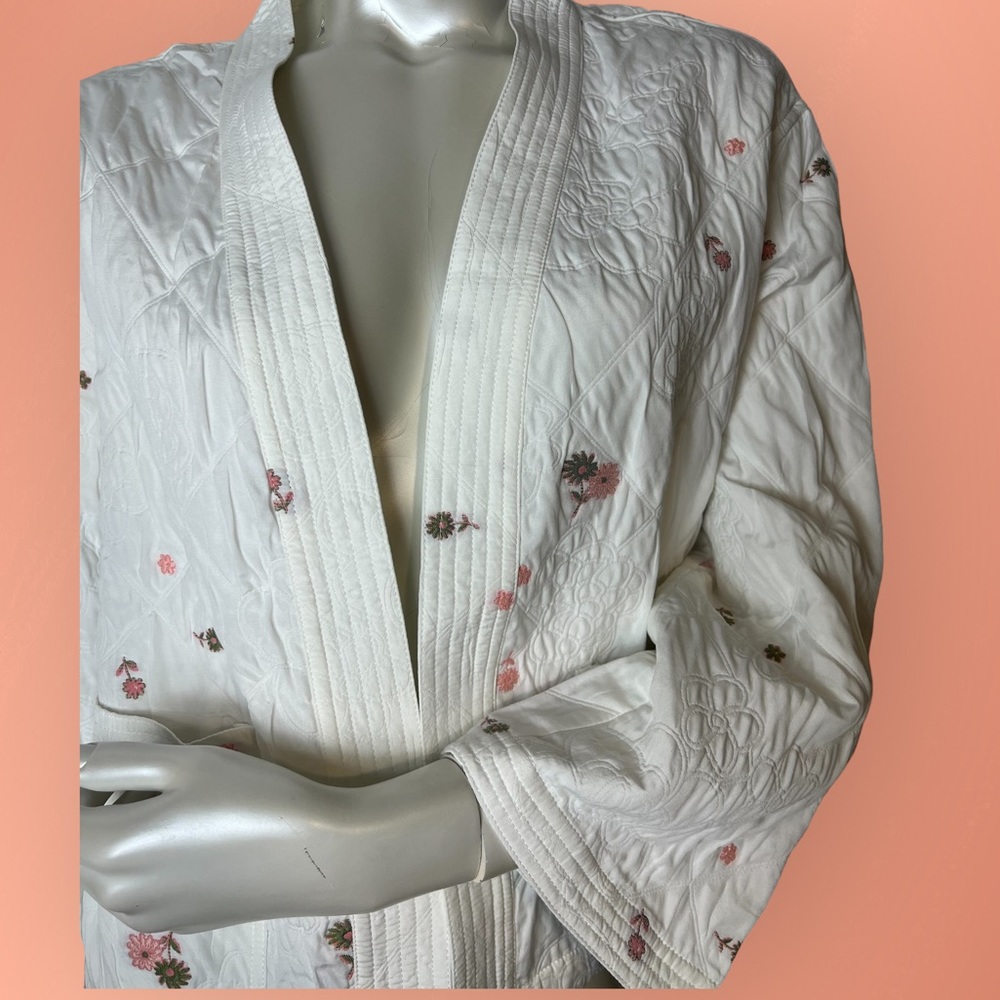Current Air brand White Embroidered Open jacket - Picture 3 of 14